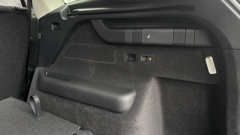 Volkswagen Tayron 2.0 TDI Elegance 5dr DSG7 [7 Seat] Diesel Estate